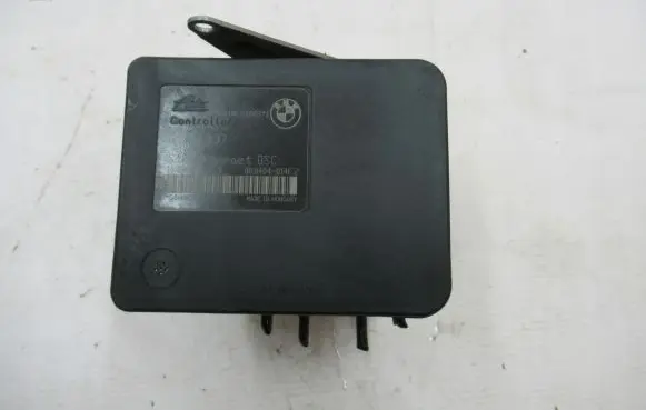 BMW 1 E81 E87 ABS Pump 10096008413