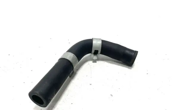 Nissan Juke I F15 Engine coolant pipe/hose