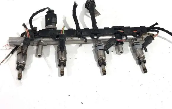 Audi A3 S3 8V Fuel main line pipe 06K133317G