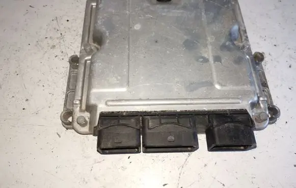 Peugeot 607 Engine control unit/module 9644199680 0281010765