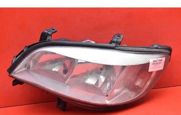 Opel Zafira A Headlight/headlamp 90582021