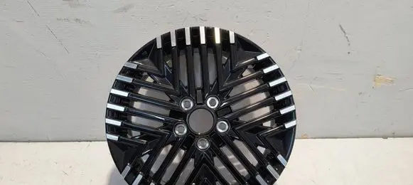 Nissan Leaf II (ZE1) R17 alloy rim R337654