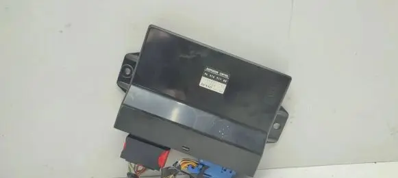 Peugeot 607 Central body control module 9641691180