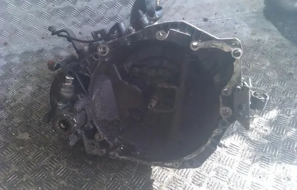 Peugeot 406 Manual 5 speed gearbox 20tb78