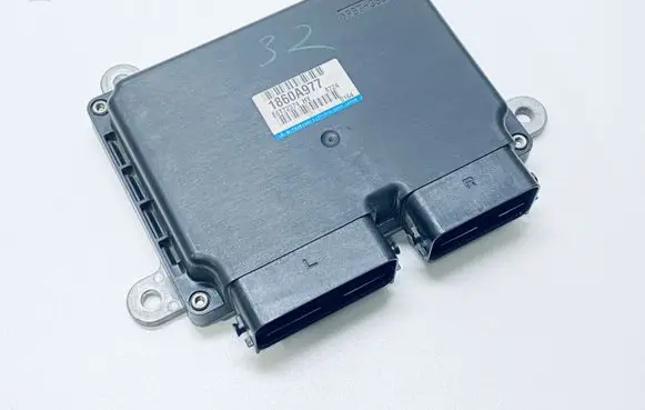 Mitsubishi Lancer X Engine control unit/module 1860A977 E6T72374