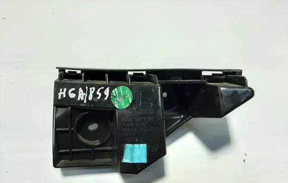 Rear bumper mounting bracket