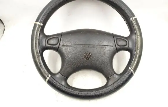 Volkswagen Sharan Steering wheel