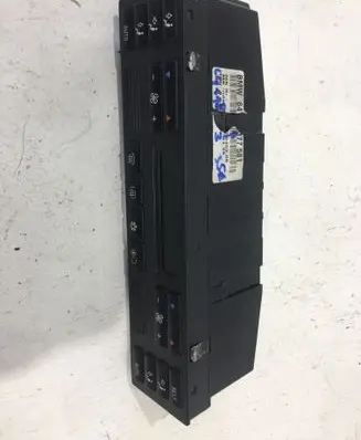 BMW 7 E38 Climate control unit 64118377581
