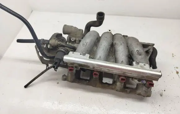 Volvo S40, V40 Fuel main line pipe 9202694 1444146