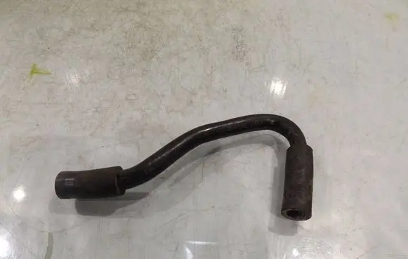 Skoda Fabia Mk2 (5J) Pneumatic air compressor intake pipe/hose 