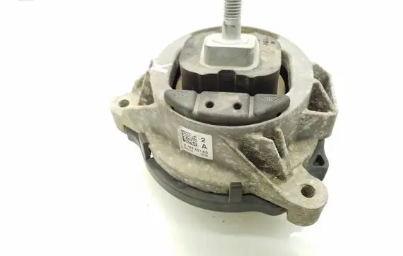 BMW 1 F20 F21 Engine mount bracket 678765703 6787657