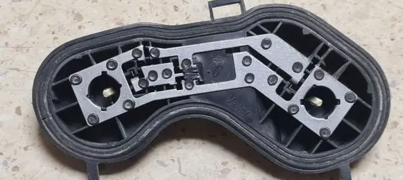Tail light part
