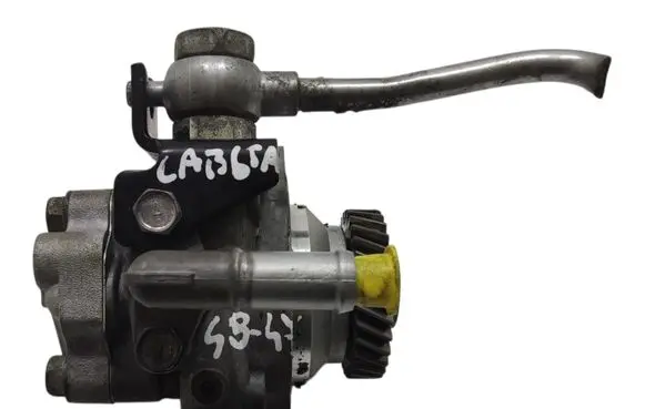 Nissan Qashqai Power steering pump