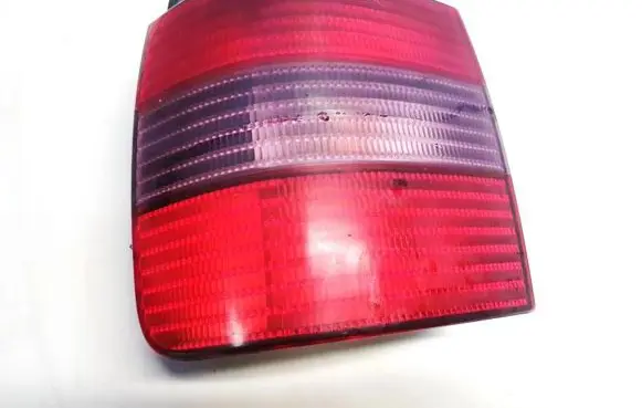 Volkswagen PASSAT B4 Rear/tail lights 3a9945111b 3a9945257
