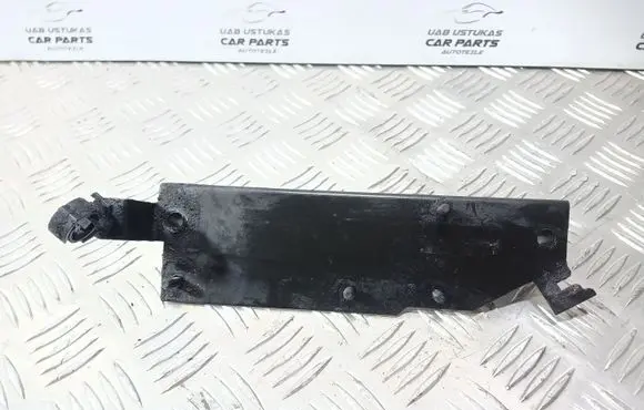 BMW 5 E60 E61 Other engine bay part