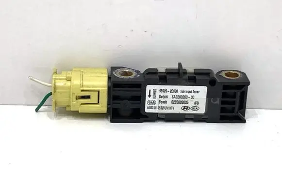 Hyundai Tucson JM Airbag deployment crash/impact sensor 959202E000