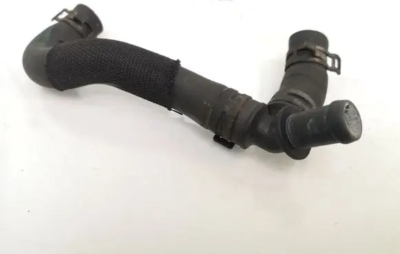 Volkswagen Golf V Engine coolant pipe/hose 1K0122098C