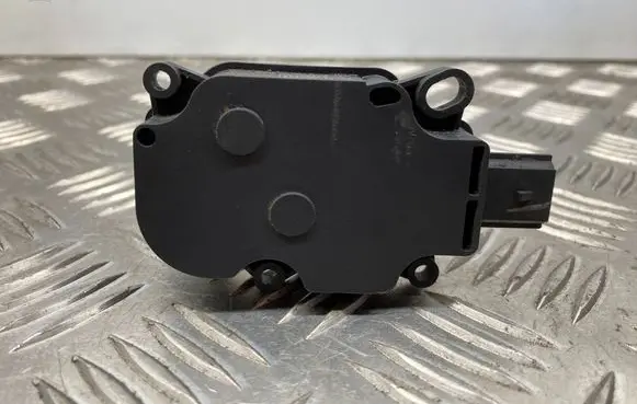 Ford Fusion II Radiator active air flap actuator HS738476AA