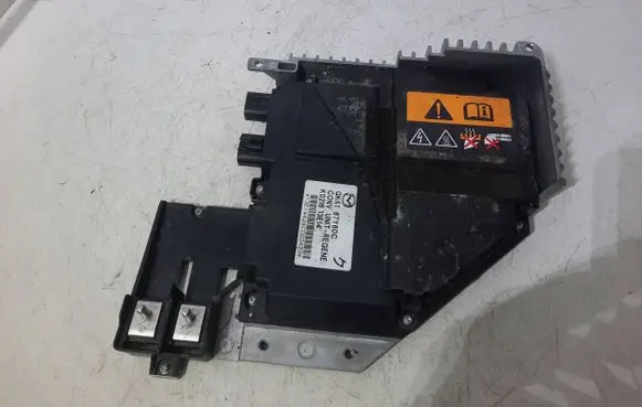 Mazda 6 Voltage converter/converter module GKK167Y60C K021613E14 13B1444C000433