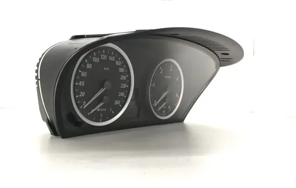 BMW 5 E60 E61 Speedometer (instrument cluster) 6945633 A2C53020569