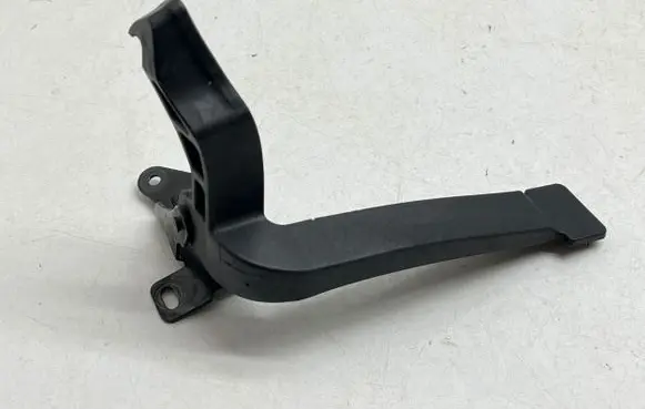 Peugeot 5008 II Engine bonnet (hood) release handle 9827086480 PA6630GF