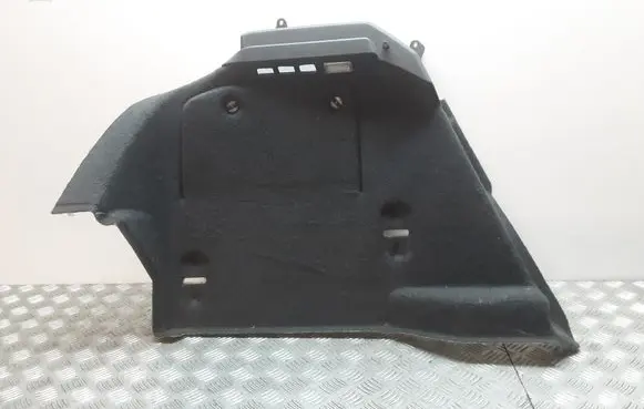 Opel Astra H Trunk/boot lower side trim panel 13255723