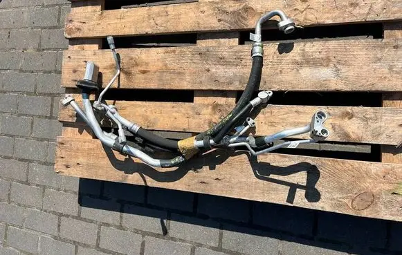 Audi Q5 SQ5 Air conditioning (A/C) pipe/hose 80A816743C