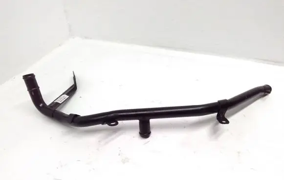 Volkswagen Tiguan Engine coolant pipe/hose 5N0121064J