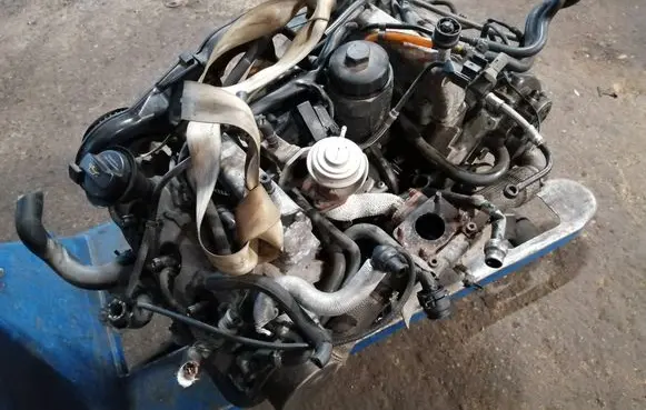 Audi A4 S4 B6 8E 8H Engine BDH