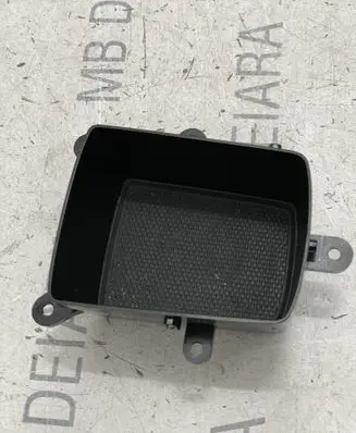 Mercedes-Benz ML W166 Rear storage box compartment pad/mat A1666801817