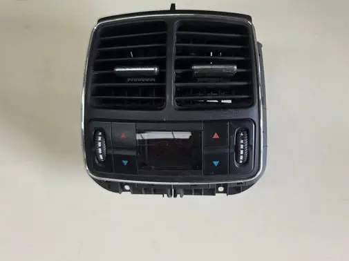 Mercedes-Benz CLS C219 Rear air vent grill A2118302254