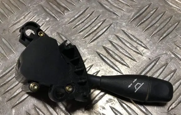 Multifunctional control switch/knob