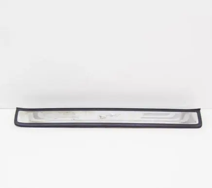 Honda CR-V Front sill trim cover 84252SWAA012M1