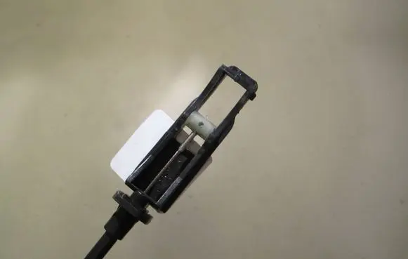 Volkswagen Golf VI Front door cable line 5K0837085F