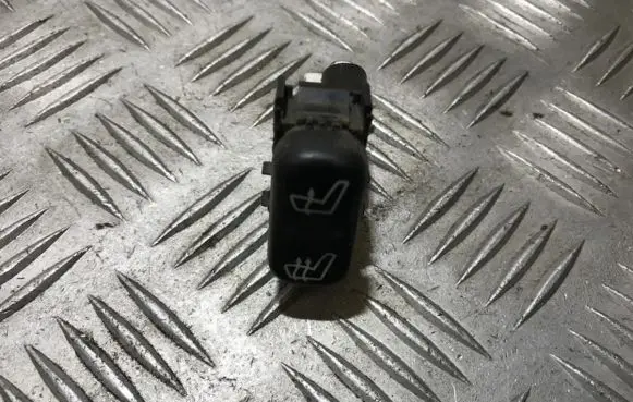 Mercedes-Benz ML W163 Seat heating switch 1638200210 03100620