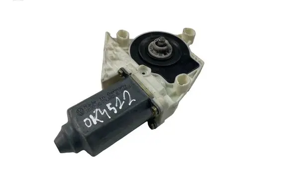 Volkswagen Golf IV Front door window regulator motor 101422202
