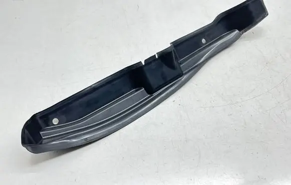 Volvo S90, V90 Fender end trim 31688206 V0LV0 AFEE0