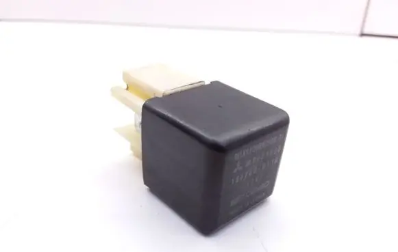 Mitsubishi Colt Other relay MB629080 1567000110