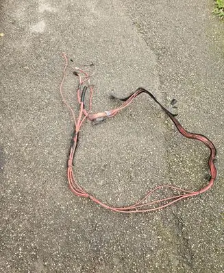 BMW 5 GT F07 Positive cable (battery) 9180192 61139180192