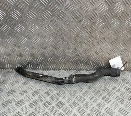 Porsche 911 996 Engine coolant pipe/hose 99610662650