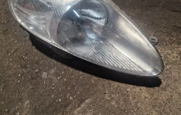 Fiat Punto (199) Headlight/headlamp