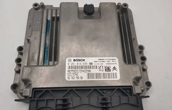 Peugeot 508 Engine control unit/module 9667187080 9676379080 0281016635