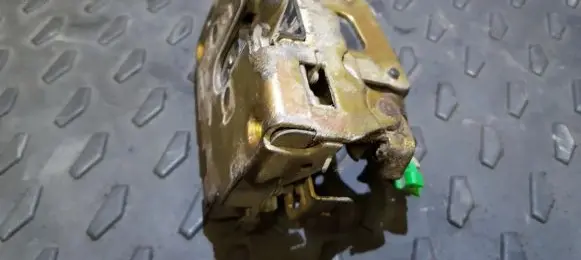 Renault 19 Front door lock