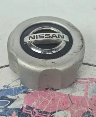 Nissan Navara D22 Original wheel cap 40342VK400