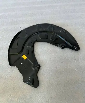 Volkswagen PASSAT B8 Front brake disc dust cover plate 5Q0615311G