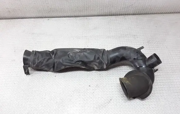 Opel Antara Air intake hose/pipe