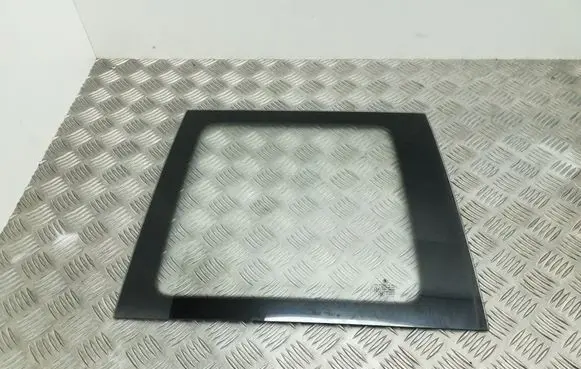 Skoda Yeti (5L) Rear door window glass 5L6845297C