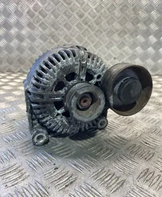 BMW 5 E60 E61 Generator/alternator 7799204