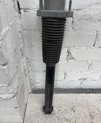 Rear shock absorber/damper