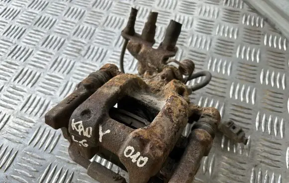 Rear brake caliper